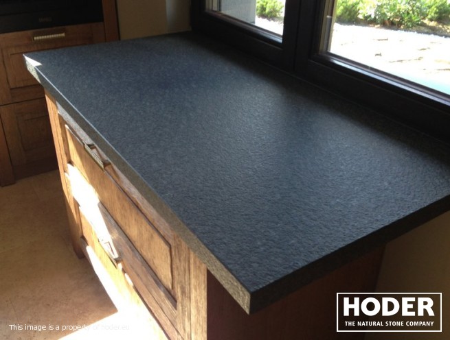 KITCHEN WORKTOPS GRANITE 402