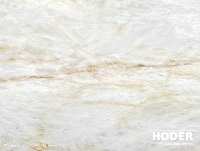 natural quartzite 702