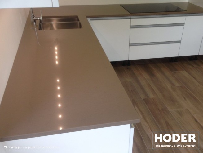 KITCHEN WORKTOPS Quartz 610